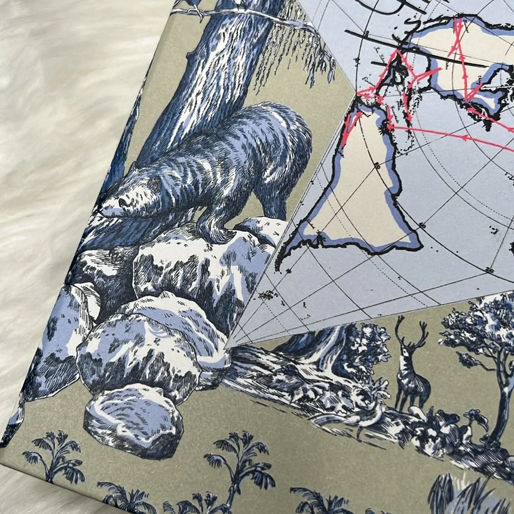 Dior Gift Set Notebook & Pencils Limited Edition Around The World Stationary Set - Picture 17 of 17